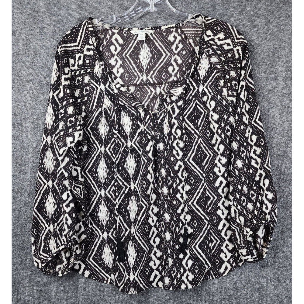 American Eagle Blouse Womens Medium Black White Ikat Keyhole Tassel Tie Boho Top